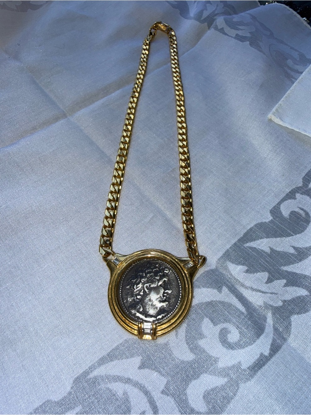Vintage Signed TAT Gold-Tone Ancient Roman Coin Medallion Curb Chain Necklace